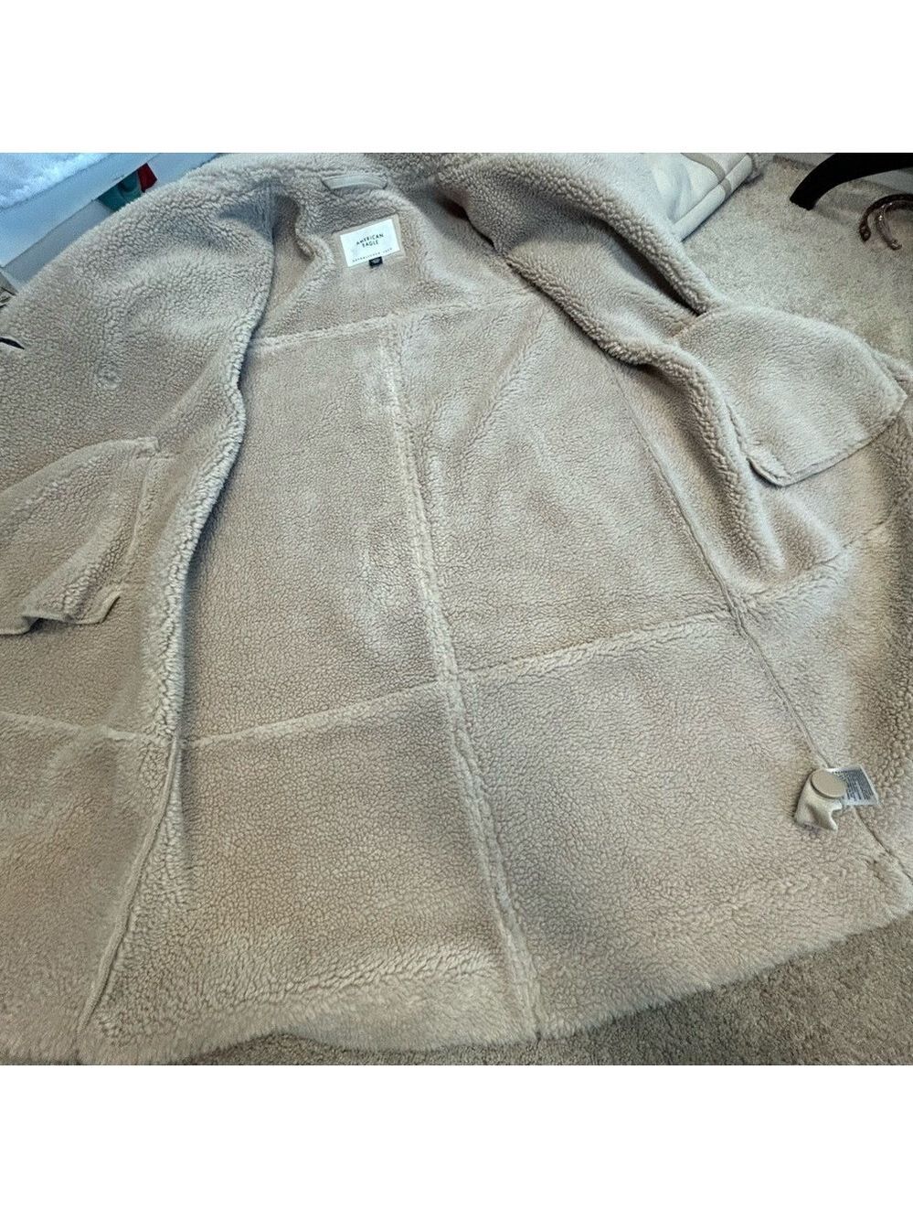 American Eagle double-breasted Vegan faux shearling coat light beige cream Sz L - Picture 11 of 14